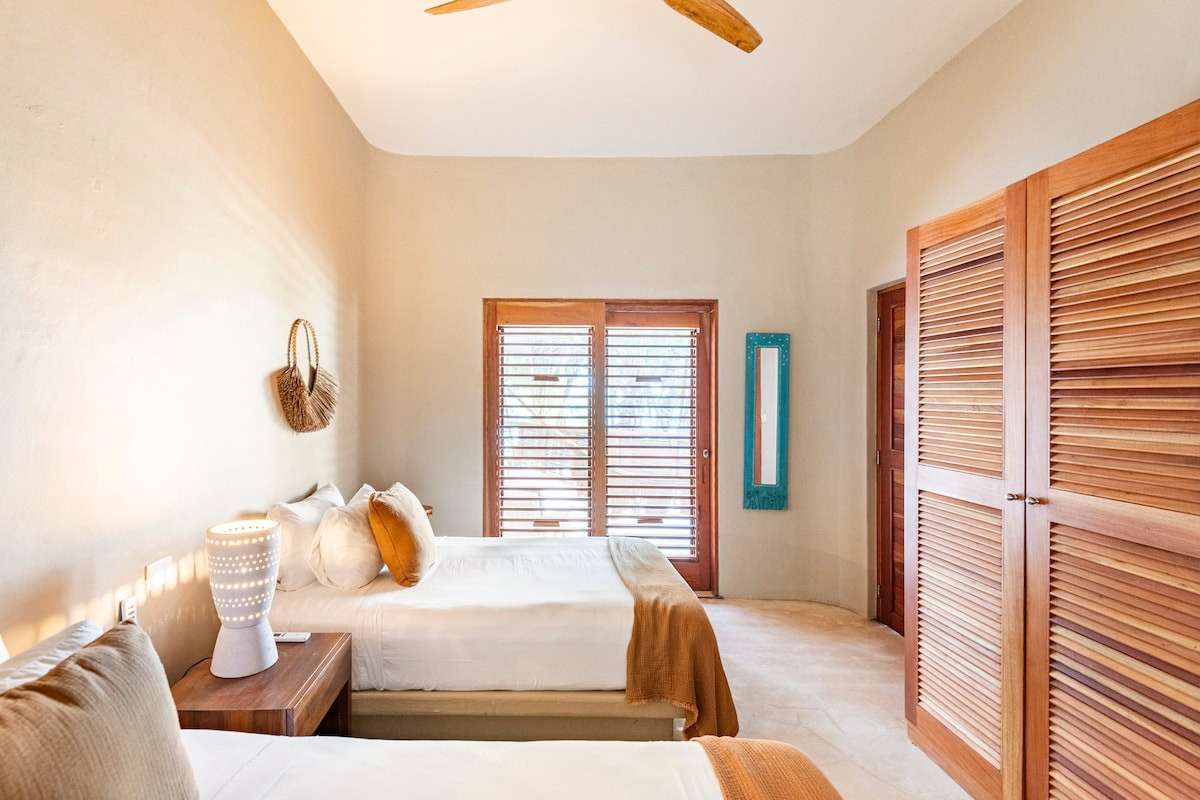 Casa Nalum | Eco Chic Villa 5BR Ocean‑Lagoon Haven