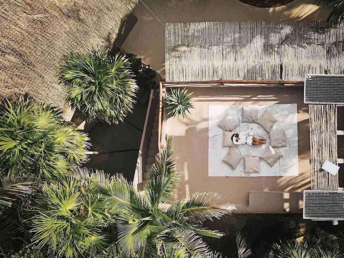 Featured image for blog post titled "Tulum Luxury Villas: How to Choose the Perfect One for Your Vacation"